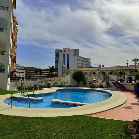 Terraza Y Vistas En Carihuela Erisa 2 A 100 Metros De La Playa * Τορρεμολίνος