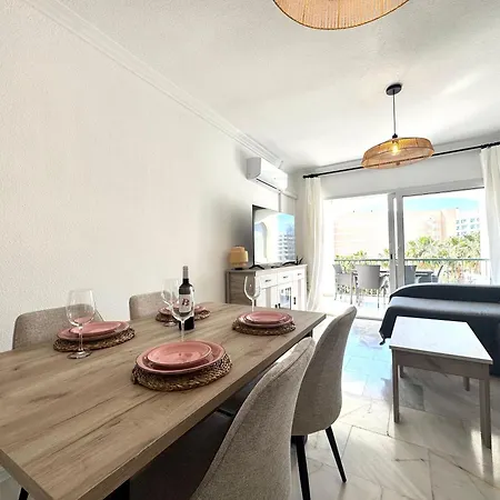 Terraza Y Vistas En Carihuela Erisa 2 A 100 Metros De La Playa