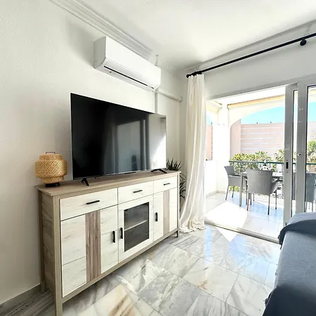 Terraza Y Vistas En Carihuela Erisa 2 A 100 Metros De La Playa * Torremolinos