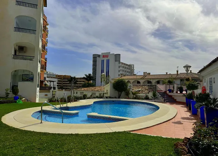 Terraza Y Vistas En Carihuela Erisa 2 A 100 Metros De La Playa * Torremolinos