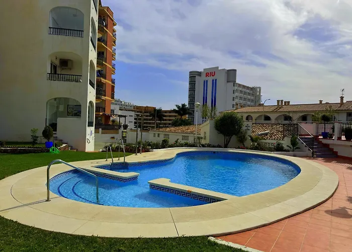 Terraza Y Vistas En Carihuela Erisa 2 A 100 Metros De La Playa *