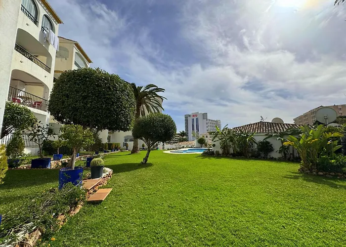 Terraza Y Vistas En Carihuela Erisa 2 A 100 Metros De La Playa Lägenhet