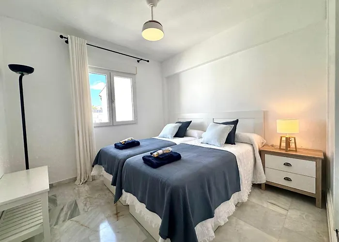 Lägenhet Terraza Y Vistas En Carihuela Erisa 2 A 100 Metros De La Playa *