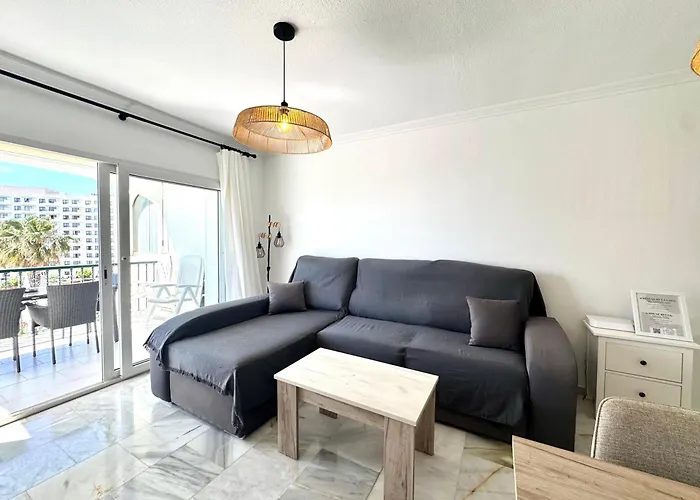 Appartement Terraza Y Vistas En Carihuela Erisa 2 A 100 Metros De La Playa *