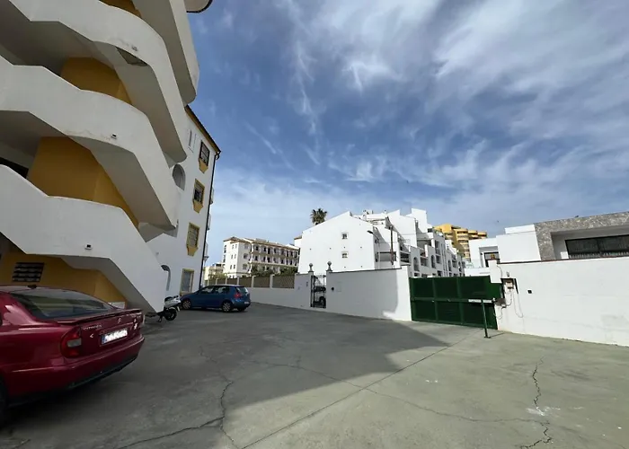 Terraza Y Vistas En Carihuela Erisa 2 A 100 Metros De La Playa *