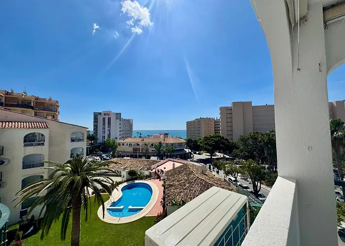 Terraza Y Vistas En Carihuela Erisa 2 A 100 Metros De La Playa Apartment Torremolinos