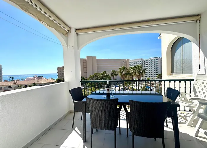 Terraza Y Vistas En Carihuela Erisa 2 A 100 Metros De La Playa Appartement Torremolinos