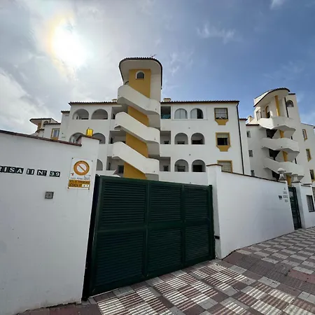 Terraza Y Vistas En Carihuela Erisa 2 A 100 Metros De La Playa *